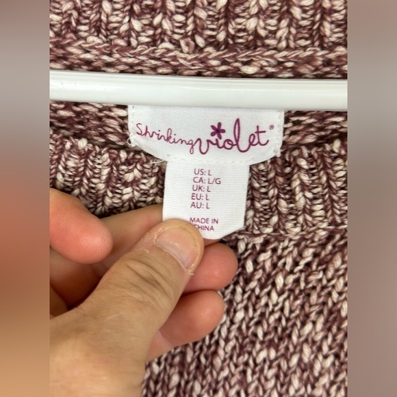 Shrinking violet  us large 22-1/2 p2p 24-1/2 length.the Calvin Klein nwot - Picture 6 of 6